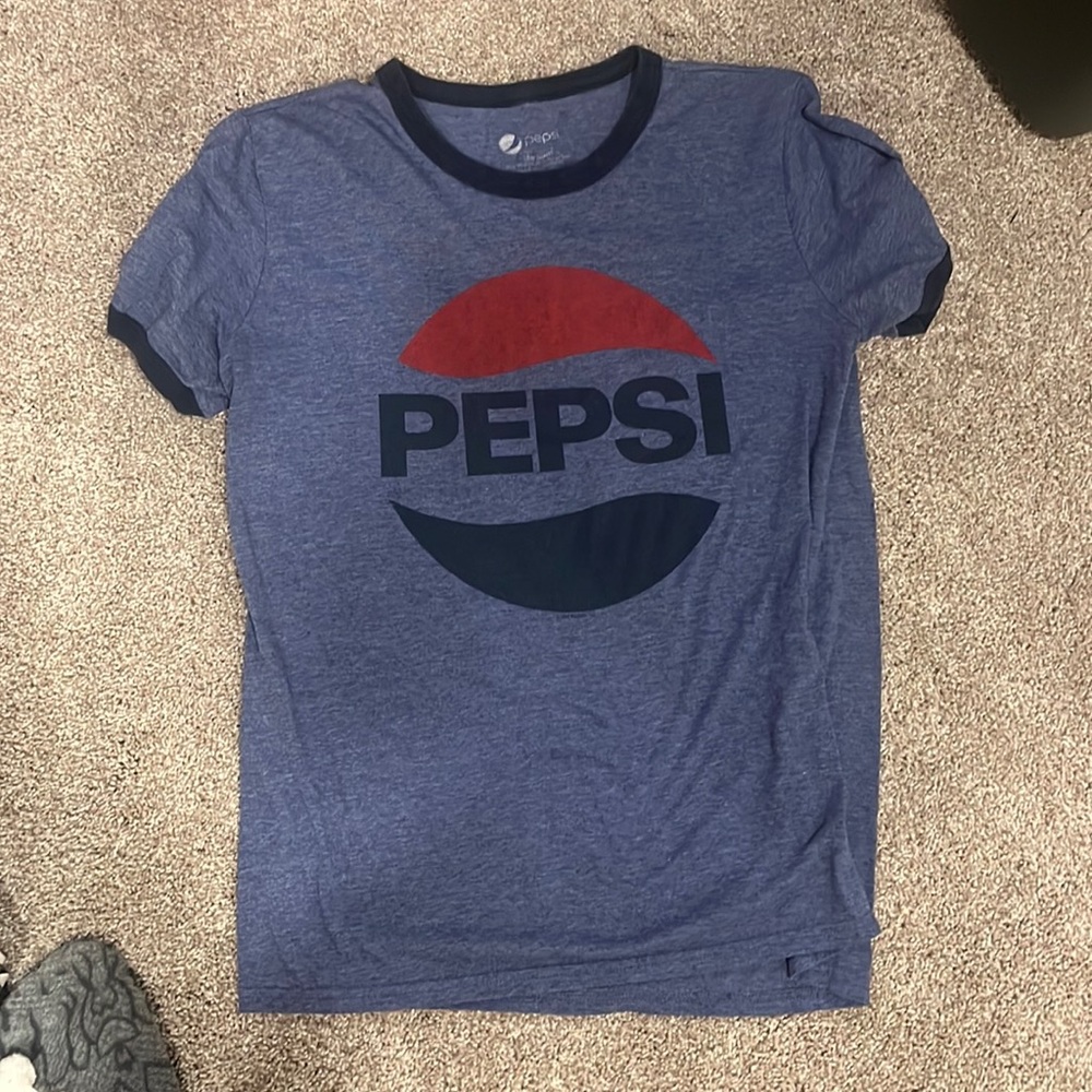 Medium Pepsi t shirt